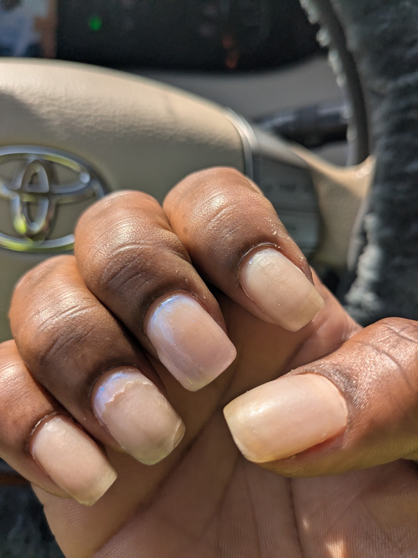 Dream Nails logo